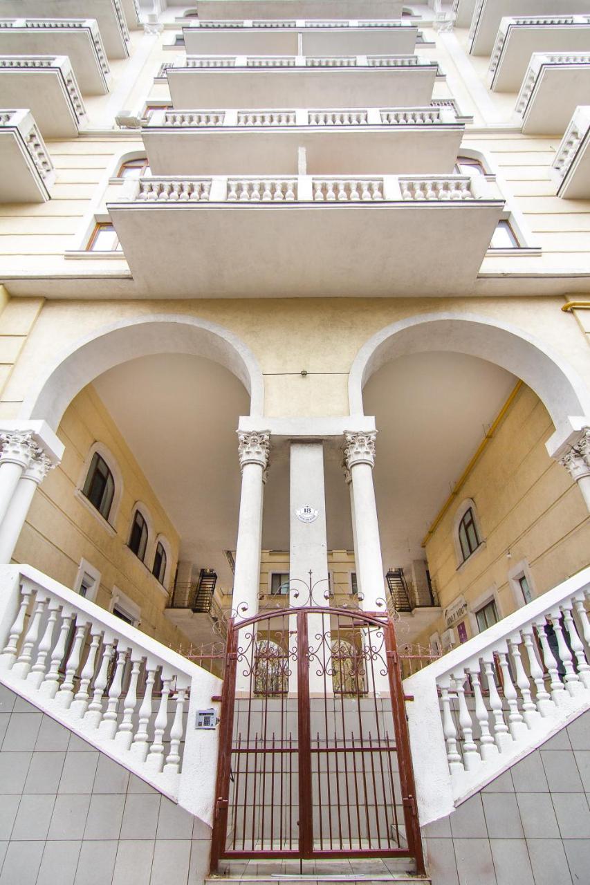 Modern Apartment In The City Center In A New Building Одеса Екстериор снимка