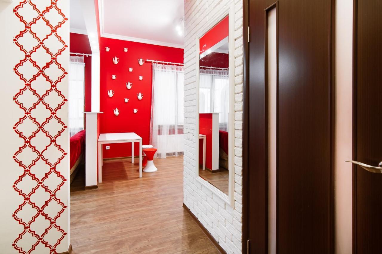 Modern Apartment In The City Center In A New Building Одеса Екстериор снимка